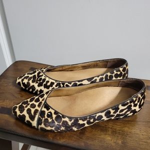Vionic Women's Caballo Leopard Calf Hair Orthotic Ballet Flats Size US 6.5.